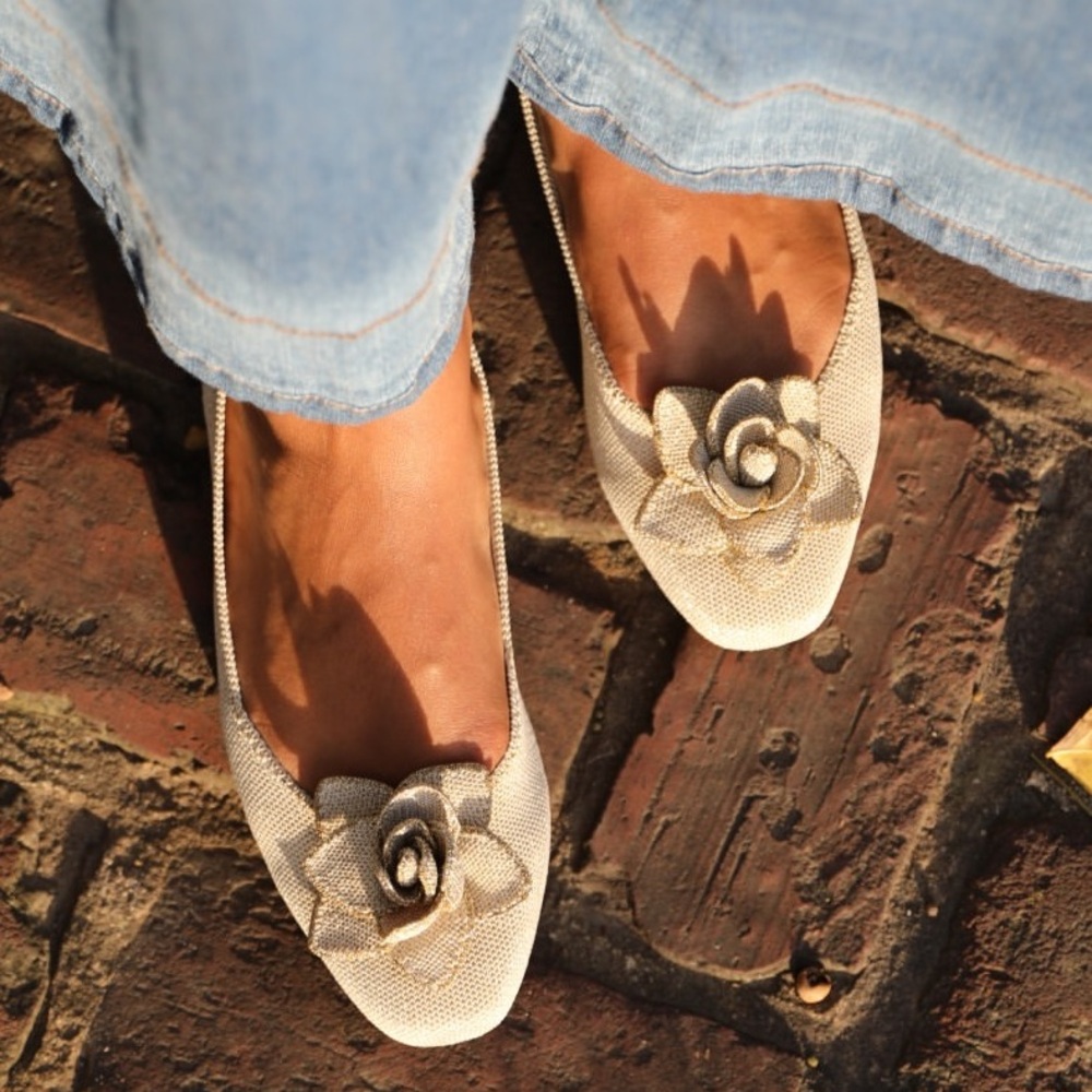NEW | Rothy’s The Petal Square Flats